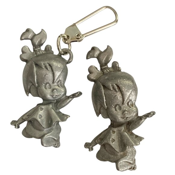 Vintage Pebbles Flintstone Pin Zipper Pull Set Warner Bros Purse Backpack Charm - Picture 1 of 9